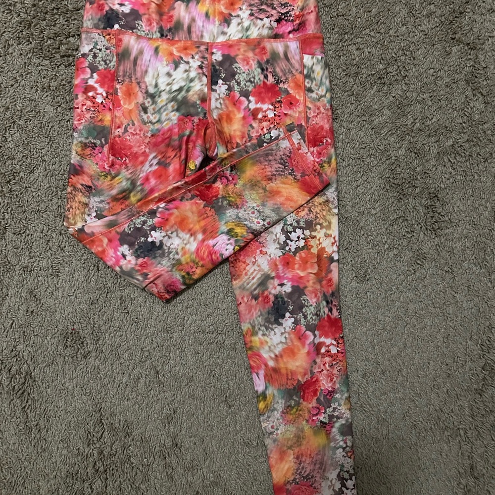 Athleta Multicolor Floral Leggings Women’s size Medium